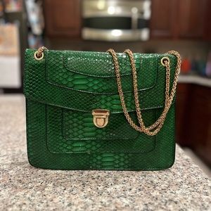 Beautiful Green Shoulder Bag